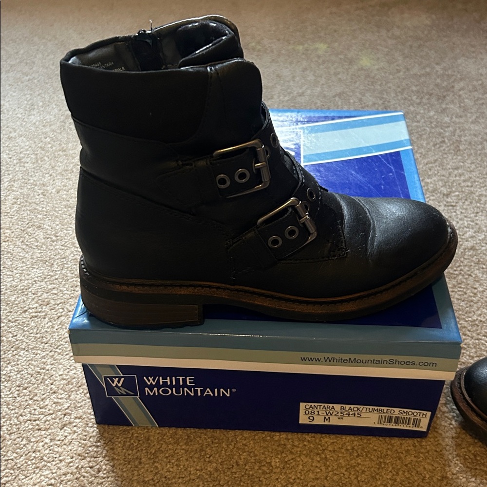 White Mountain Cantra Black Combat Boots